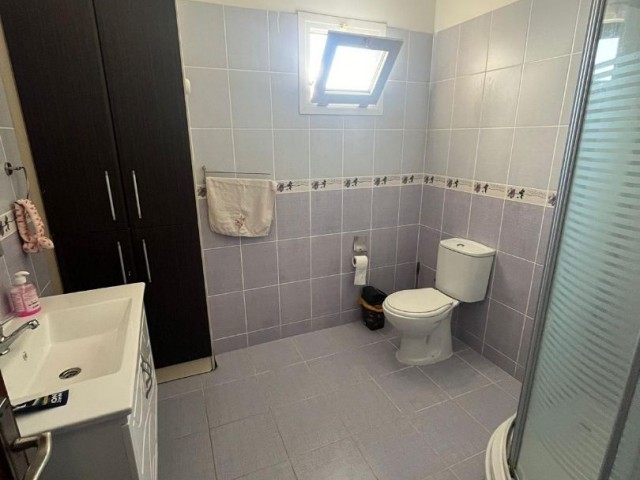 Yukarı Girne Bölgesinde Satılık 2 yatak odalı Penthouse Daire