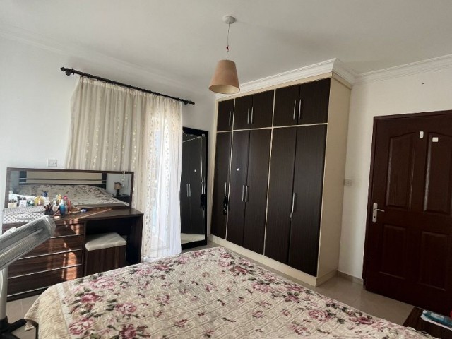 Yukarı Girne Bölgesinde Satılık 2 yatak odalı Penthouse Daire