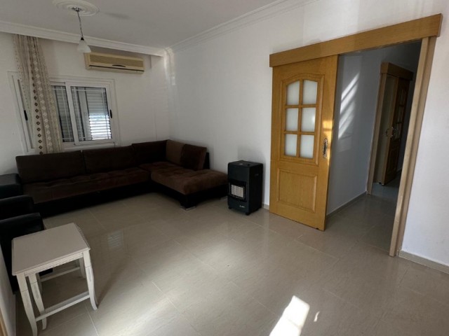 3+1 Flat for Rent in Küçük Kaymaklı Area