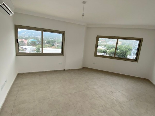 2+1 INVESTMENT HIGH RENTAL FLAT IN THE CENTER OF KYRENIA!!!