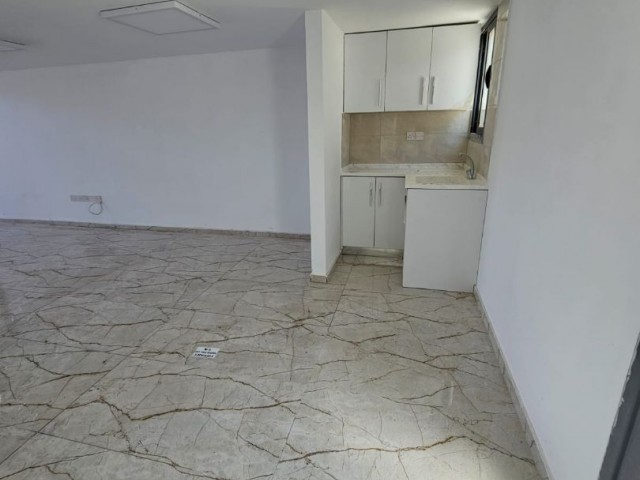 200M2 SHOP IN ALSANCAK!!!