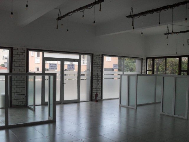 STORE WITH COMMERCIAL PERMIT IN KYRENIA CENTER..