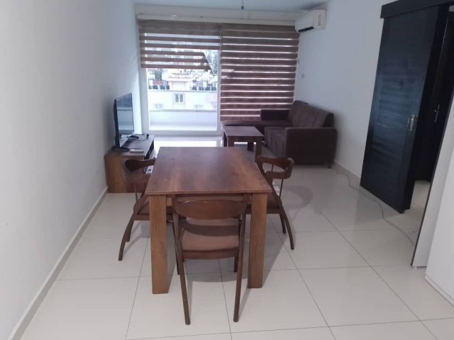 3+1 WOHNUNG ZU VERMIETEN IN KYRENIA.