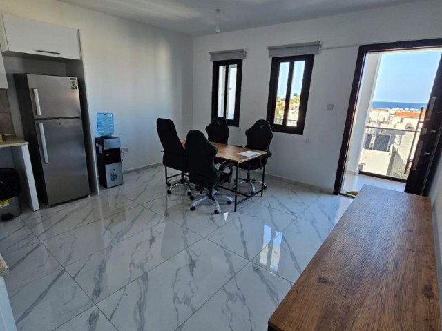 2+1 OFFICE WITH COMMERCIAL PERMIT IN GİRNE KARAOĞLANOĞLU...