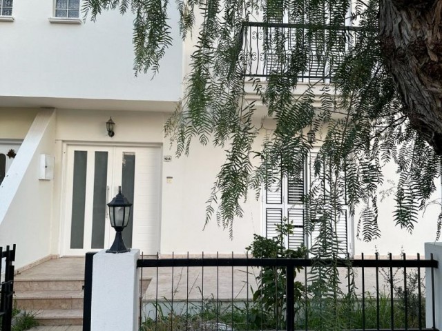 3+1 VILLA ZUM VERKAUF IN NICOSIA ORTAKÖY...