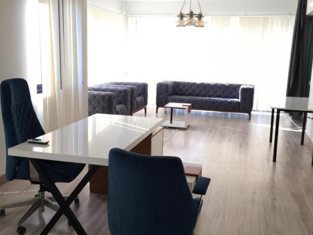 2-STÖCKIGES 300M2-BÜRO ZU VERMIETEN IN KARAOĞLANOĞLU.