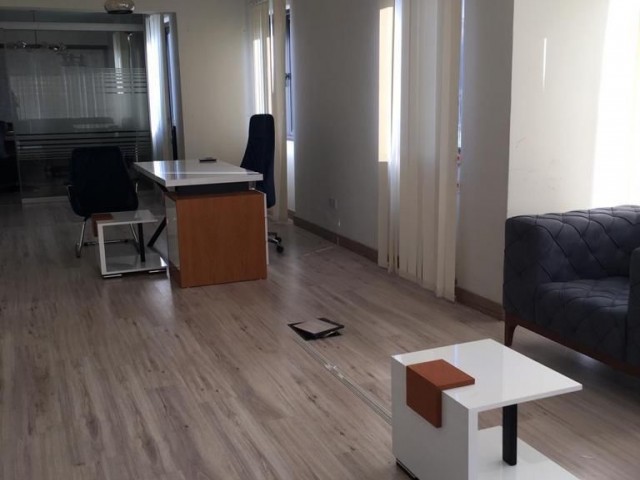 اجاره دفتر 2 طبقه 300 متر مربع در KARAOĞLANOĞLU..