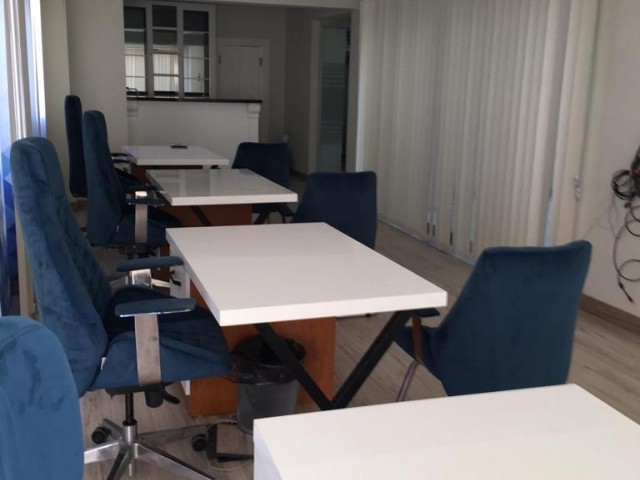 اجاره دفتر 2 طبقه 300 متر مربع در KARAOĞLANOĞLU..
