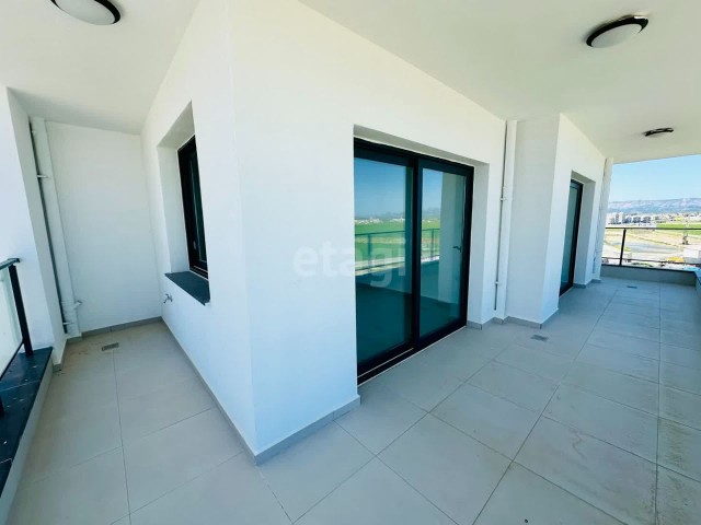 Flat For Sale in Long Beach, Iskele