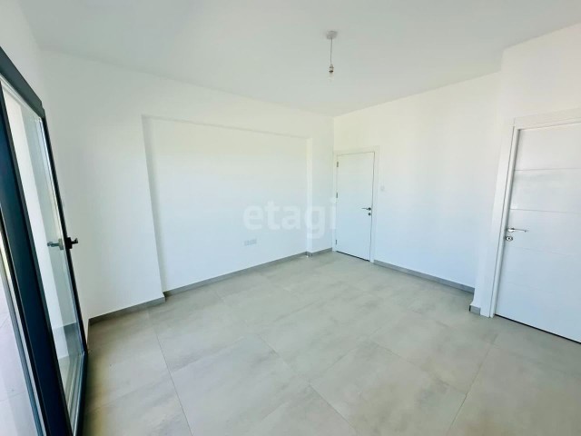 Flat For Sale in Long Beach, Iskele