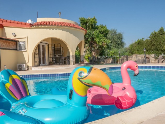 Villa with pool in Çatalköy, Kyrenia