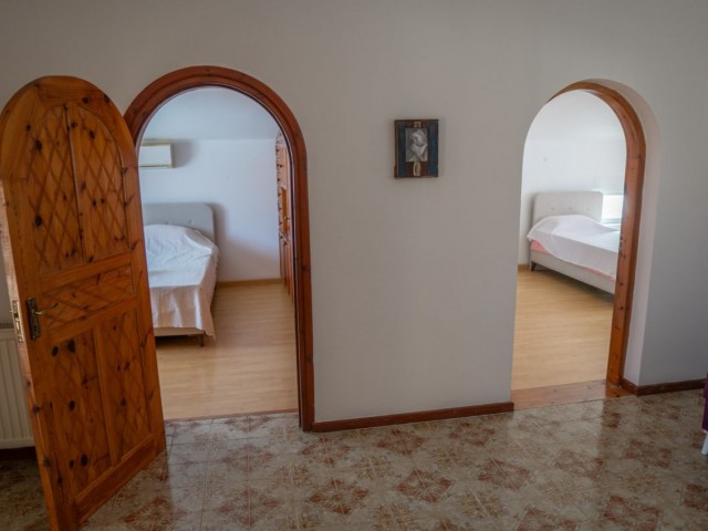 Villa with pool in Çatalköy, Kyrenia