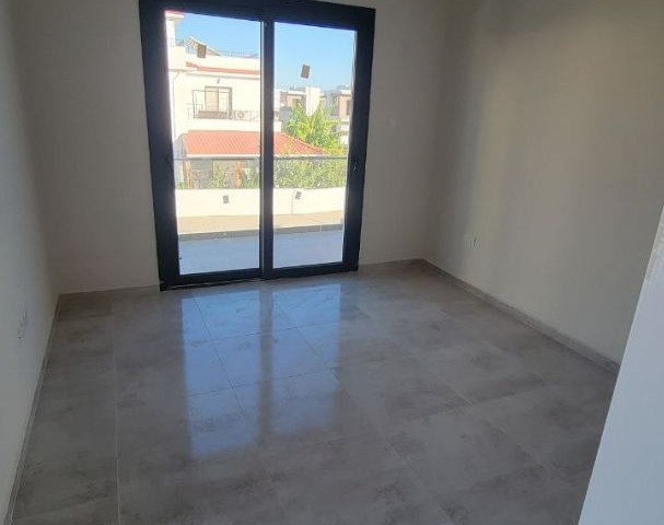 Hazır 3+1 Villa Denize 900 metre mesafede 