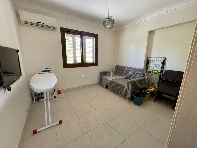 Walk to sea 2 bedroom apartment with terrace