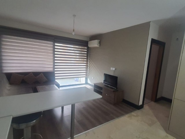 GİRNE MERKEZ  SATILIK LÜKS 1+1  DAİRE