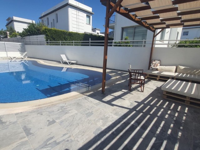 GIRNE ALSANCAK LUXURY VILLA FOR RENT 4+1