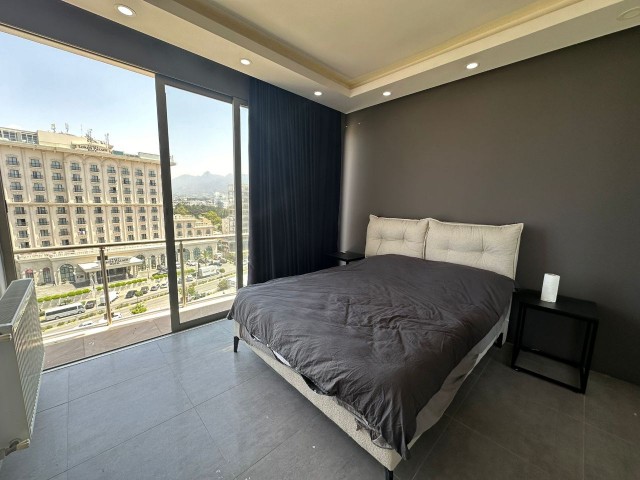 3+1 PENTHOUSE-WOHNUNG MIT MEERBLICK IM ZENTRUM VON KYRENIA