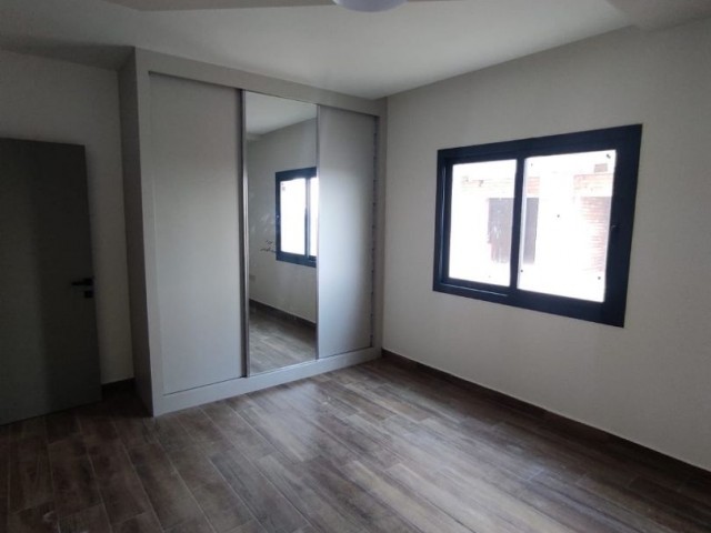 LEFKOŞA K.KAYMAKLIDA YATIRIMLIK 3+1 LÜX DAİRE