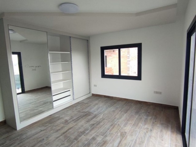 LEFKOŞA K.KAYMAKLIDA YATIRIMLIK 3+1 LÜX DAİRE