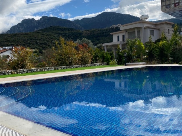 DETACHED VILLA WITH POOL FOR RENT IN ALSANCAK