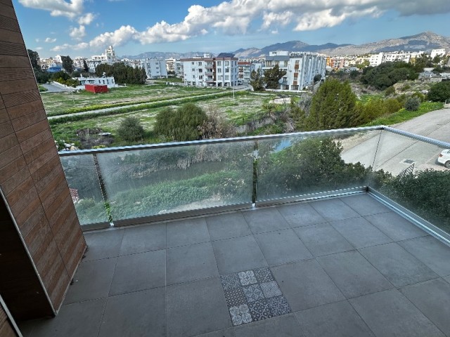 3+1 flat for sale in Nicosia Küçükkaymaklı