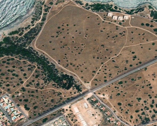 LAND READY FOR VILLA BUILDING IN ESENTEPE