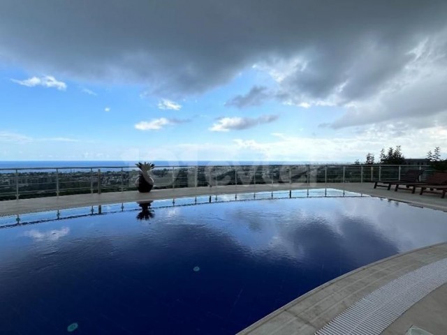 great location sea and mountain .Villa on the balcony of Kyrenia