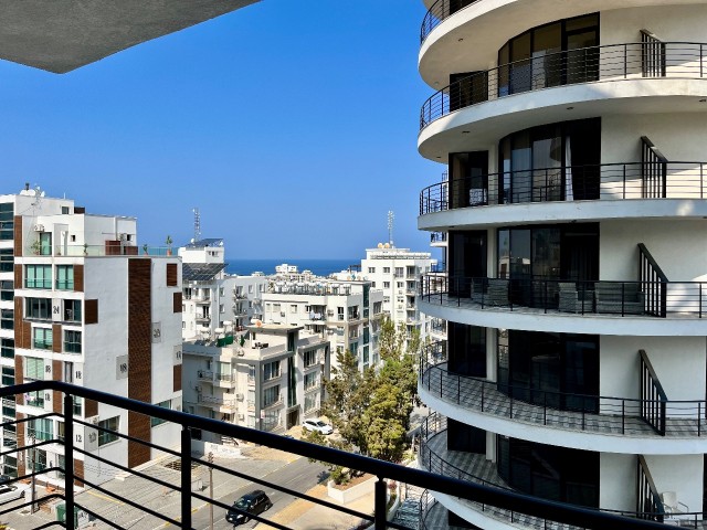 1+1 Wohnung zum Verkauf im Zentrum von Kyrenia / Voll möbliert