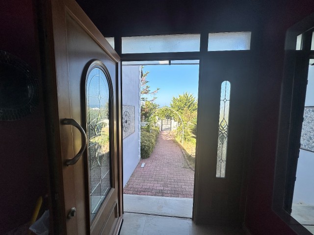 Bungalow with view for sale in Kyrenia, Alsancak