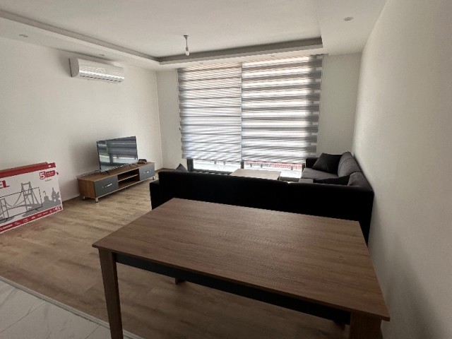 2+1 for rent in Kyrenia Center on the main road