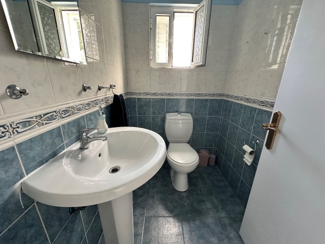 Lapta da kiralık havuzlu villa 