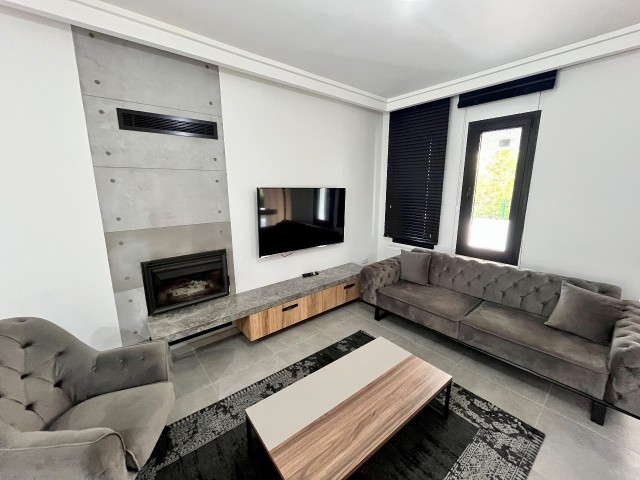 Girne Zeytinlik Satılık 3+1 Full Eşyalı Villa