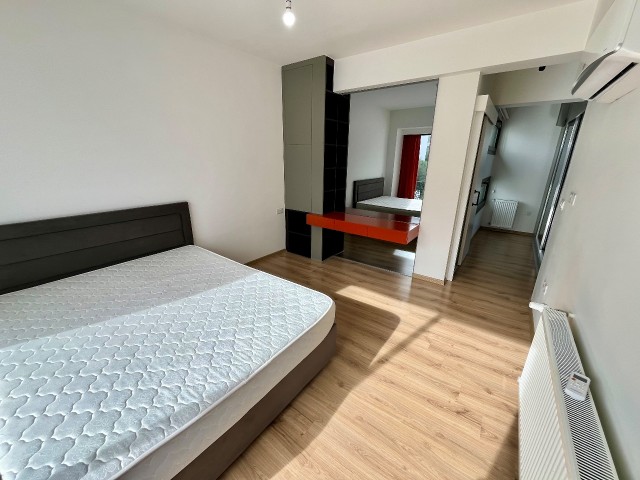 Girne Zeytinlik Satılık 3+1 Full Eşyalı Villa