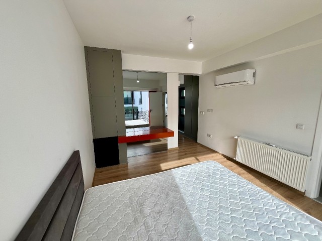 Girne Zeytinlik Satılık 3+1 Full Eşyalı Villa