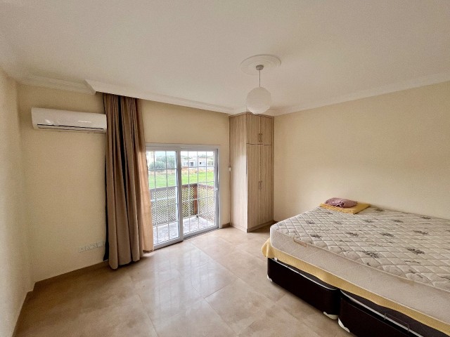 Girne Lapta Satılık 3+1 Villa / Full Eşyalı