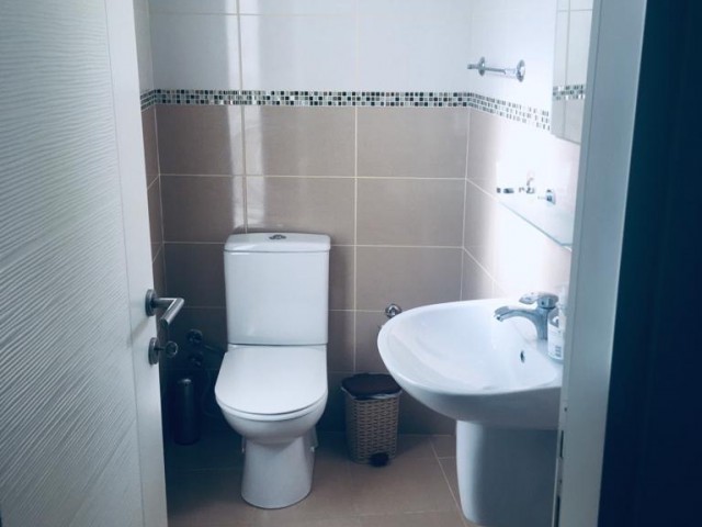 1+1 Wohnung zum Verkauf in Girne Karaoğlanoğlu / Nahe am Meer