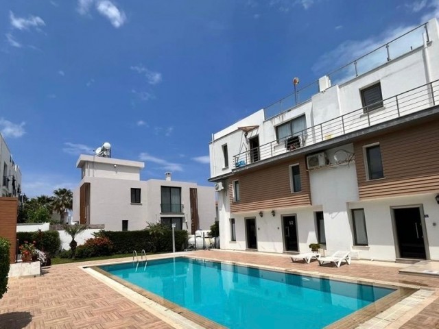 1+1 Flat for Sale in Girne Karaoğlanoğlu / Walking distance to the sea