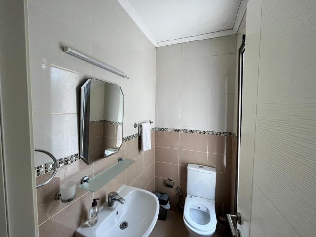 1+1 Flat for Sale in Girne Karaoğlanoğlu / Walking distance to the sea