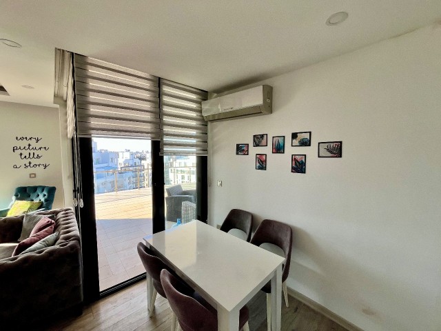 2+1 Wohnung zu vermieten im Zentrum von Kyrenia / Meerblick