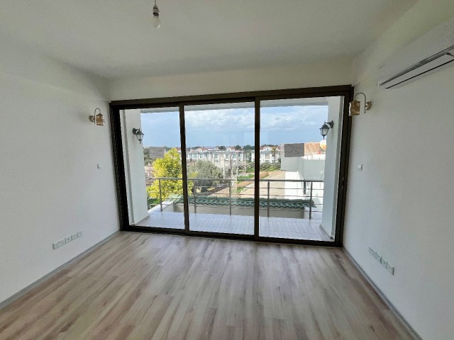 Girne Karaoğlanoğlu For Sale 3+1 Triplex / Sea View