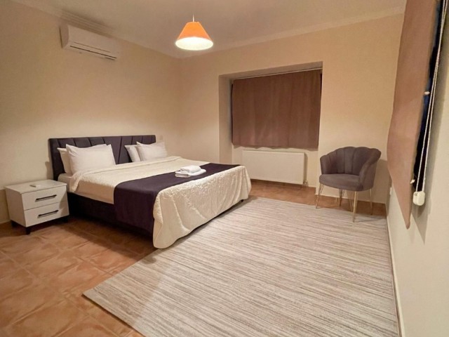 Kyrenia Çatalköy Daily Rental 4+1 Villa