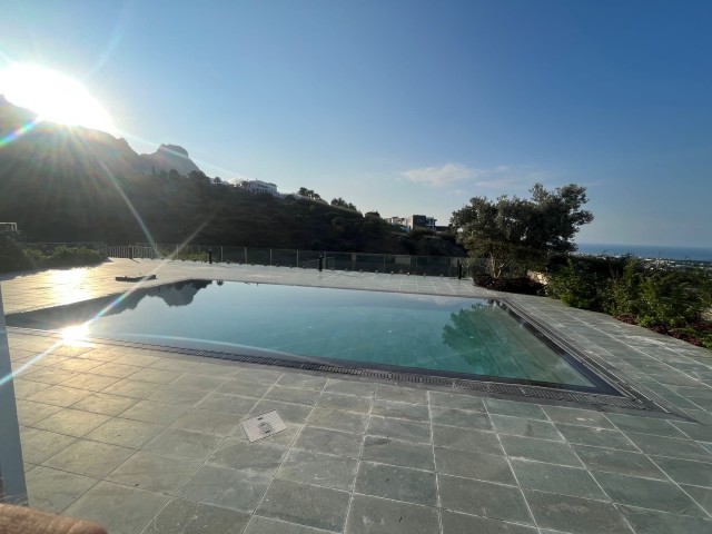 4+3 Luxusvilla zum Verkauf in Kyrenia / mit privatem Pool