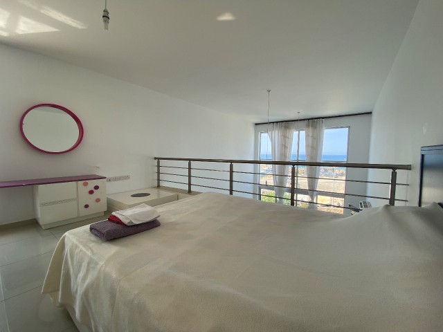 3 bad rooms penthouse for sale Amazing proposal 