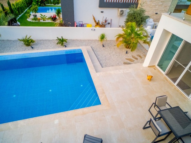 Modern 4+1 bedroom villa in Catalkoy with prevate swimming pool