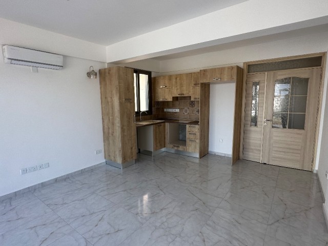 Satılık villa 3+2 Girne 