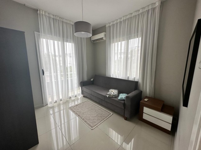 Girne Karaoğlanoğlu 2+1 Penthouse zu vermieten / Komplett möbliert