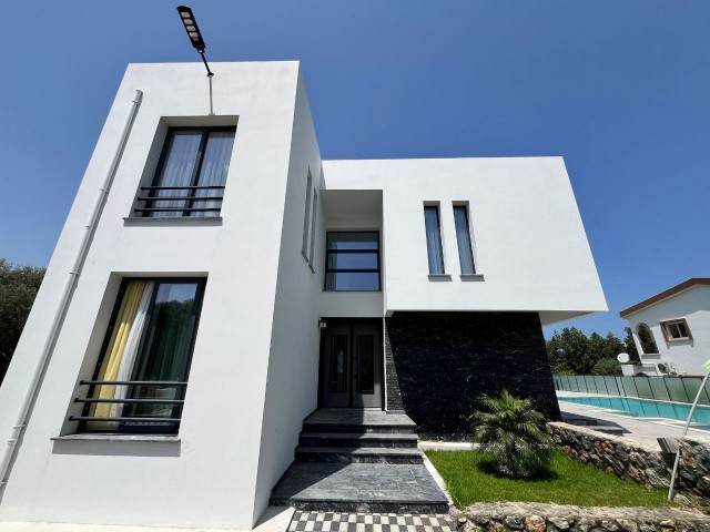 Kyrenia Çatalköy 5+1 Fully Furnished Villa for Rent / with Private Swimming Pool