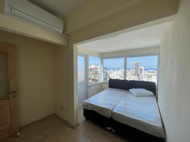 KYRENIA CENTER PENTHOUSE FOR SALE 2+1