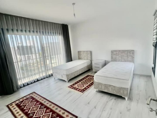 4+1 VILLA ZUM VERKAUF IN GİRNE ÇATALKÖY