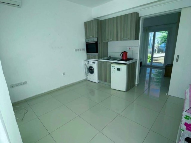 GİRNE ÇATALKÖY   SATILIK 1+1 DAİRE 